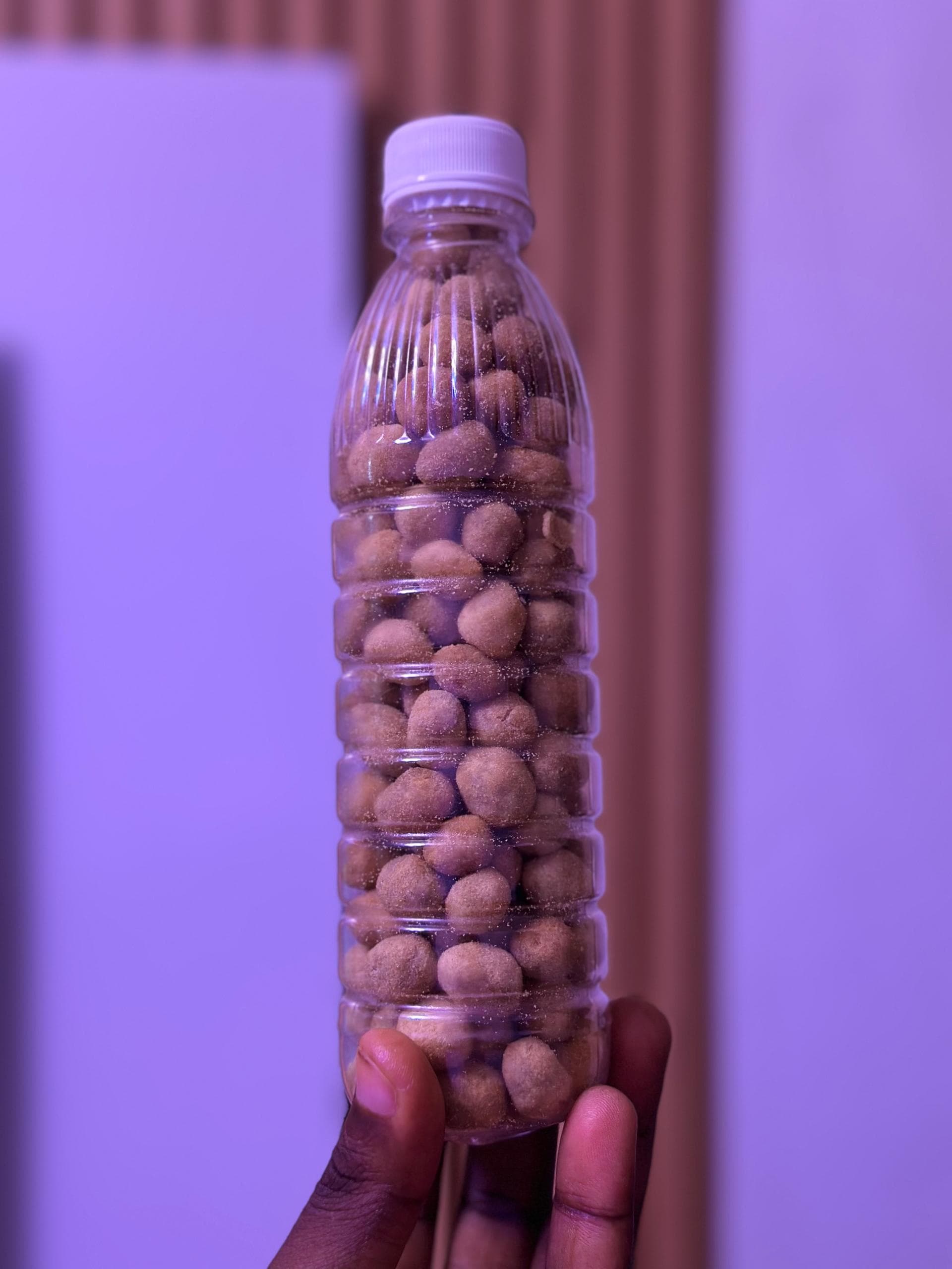 Peanuts burger bottle